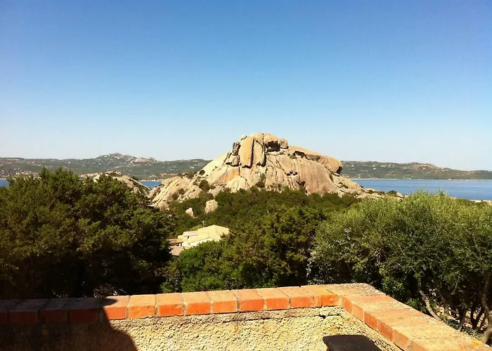 Baja Sardinia Casa vacanze *